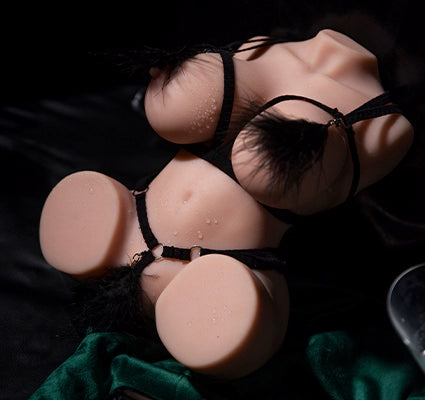 selena_mini_affordable_sex_doll_for_beginners_sitting_display